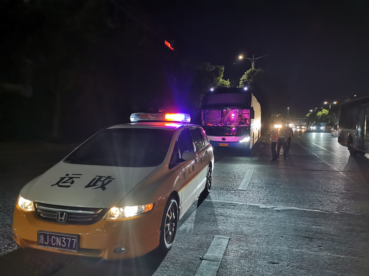 台州市执法队开展全市客运集散地“点穴”行动